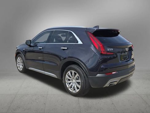 Used 2022 Cadillac XT4 Premium Luxury w/ Enhanced Visibility Package image 4