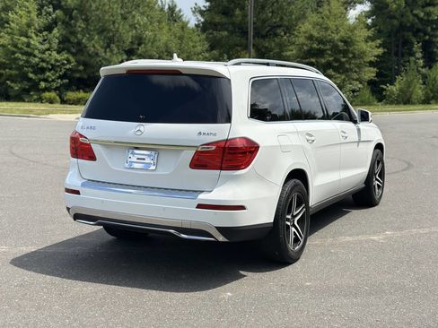Used 2014 Mercedes-Benz GL 450 4MATIC image 8