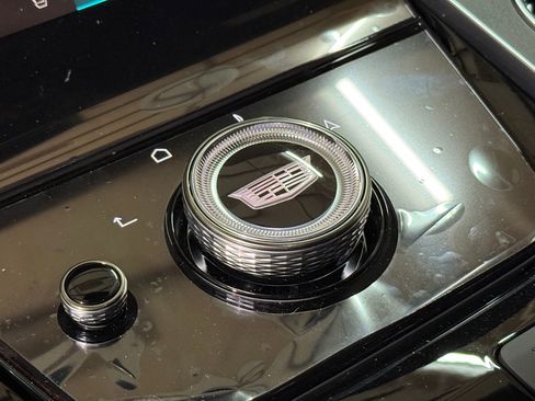 New 2026 Cadillac Escalade ESV Luxury w/ Touring Package image 35