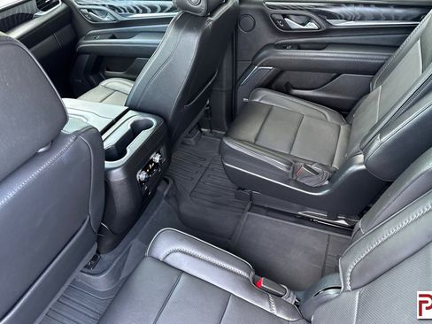 Used 2023 GMC Yukon Denali w/ LPO, Floor Liner Package AWD/4WD image 13