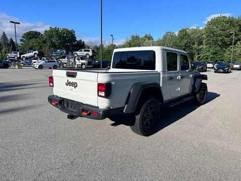 Used 2023 Jeep Gladiator Mojave w/ Cold Weather Group AWD/4WD image 3