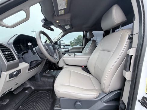Used 2022 Ford F250 XL w/ Power Equipment Group AWD/4WD image 20