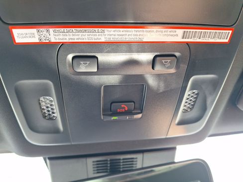 Used 2026 Toyota Camry SE image 29