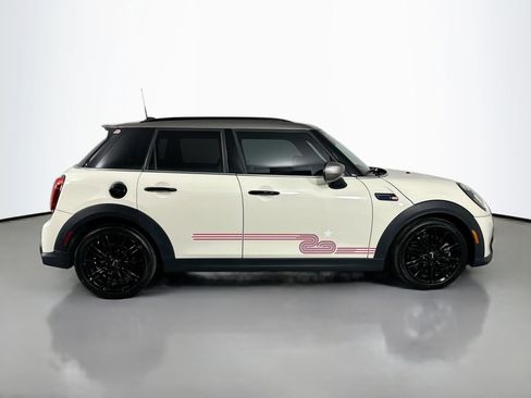 Used 2023 MINI Cooper S image 5