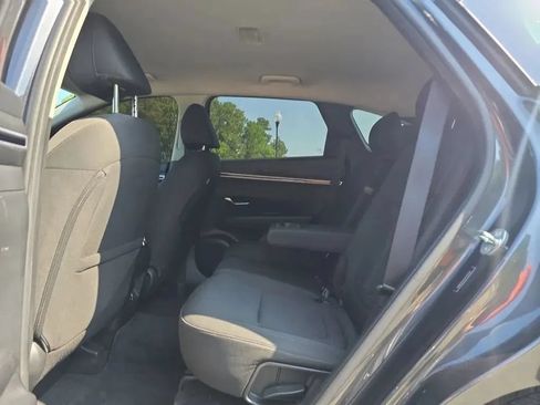 Used 2023 Hyundai Tucson SEL FWD image 39