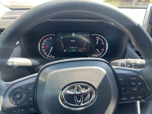 Used 2023 Toyota RAV4 XLE FWD image 13