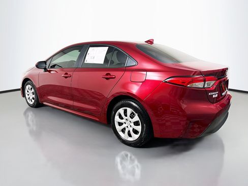 Used 2024 Toyota Corolla LE FWD image 8