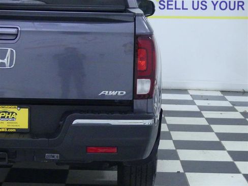 Used 2020 Honda Ridgeline Sport image 30