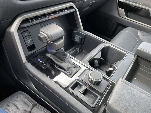 Used 2023 Toyota Tundra Limited image 30