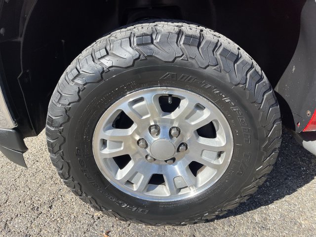 Used 2012 GMC Sierra 1500 W/T w/ LPO, On The Job Package AWD/4WD image 10