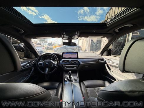 Used 2021 BMW M550i xDrive w/ Shadowloine Package image 33