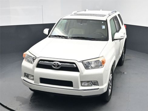 Used 2012 Toyota 4Runner Limited image 20
