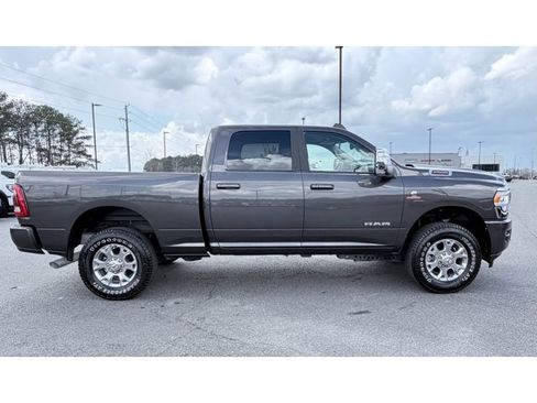 Used 2024 RAM 2500 Laramie image 4