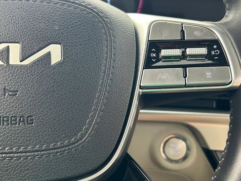 Used 2024 Kia Telluride S w/ S Sunroof Package FWD image 28
