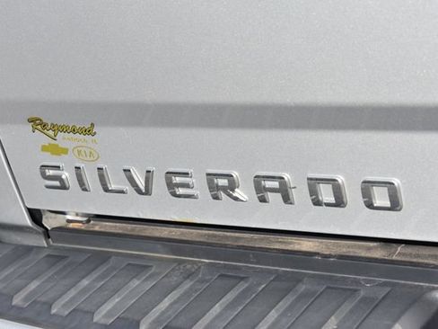 Used 2018 Chevrolet Silverado 1500 Custom w/ Custom Value Package AWD/4WD image 14