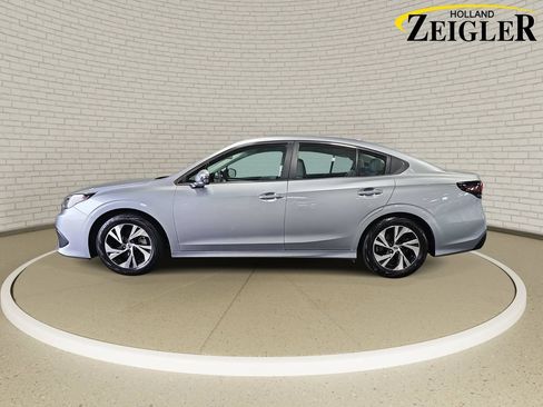 Used 2022 Subaru Legacy Premium w/ Popular Package #1 AWD/4WD image 8