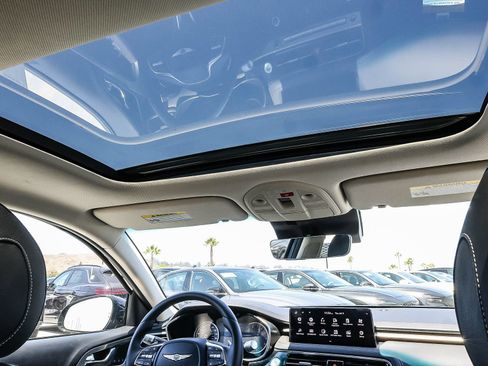 Used 2026 Genesis G70 2.5T Prestige RWD image 18