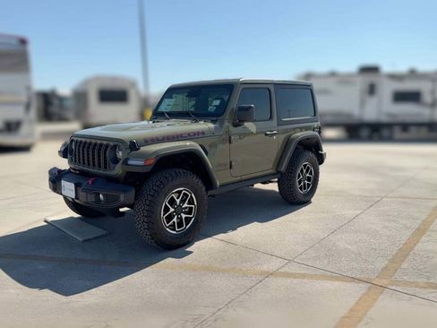 New 2025 Jeep Wrangler Rubicon w/ Convenience Group image 4