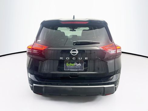 Used 2025 Nissan Rogue SV FWD image 7