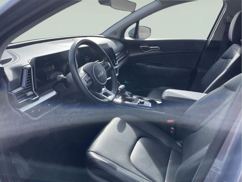 Used 2023 Kia Sportage EX AWD/4WD image 11