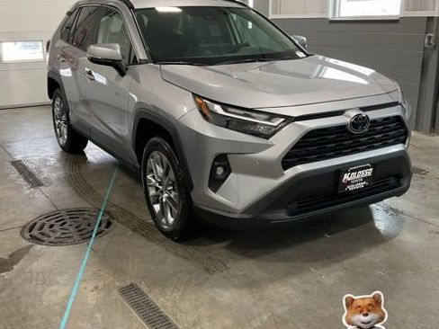 Used 2024 Toyota RAV4 XLE Premium image 1