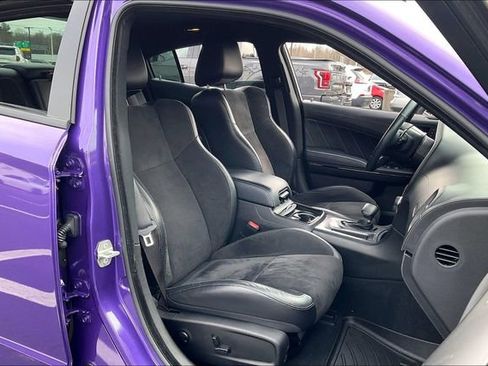 Used 2023 Dodge Charger R/T w/ Plus Group image 7