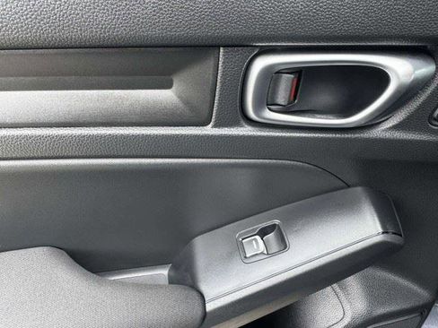 Used 2026 Honda Civic Sport image 31