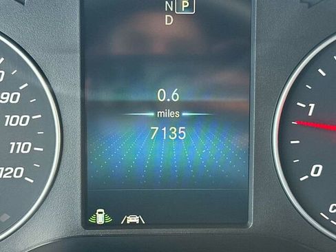 Used 2024 Mercedes-Benz Sprinter 2500 image 30