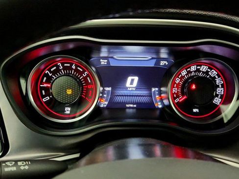 Used 2021 Dodge Challenger R/T Scat Pack image 13