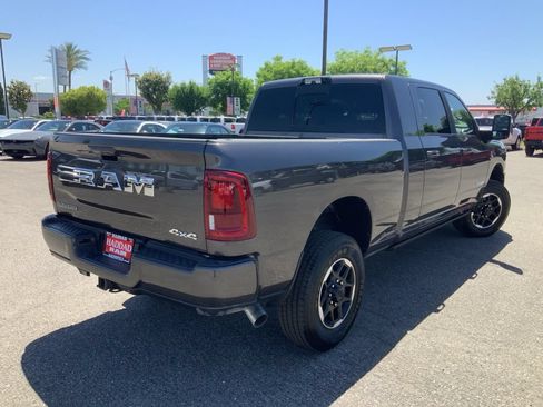 New 2025 RAM 2500 Laramie AWD/4WD image 5