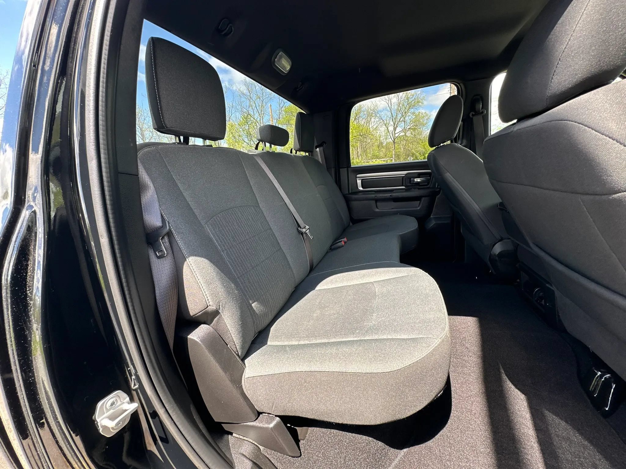 Used 2022 RAM 1500 Warlock w/ Electronics Group AWD/4WD image 18