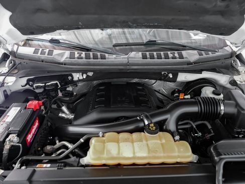 Used 2015 Ford F150 Platinum w/ Equipment Group 701A Luxury image 50