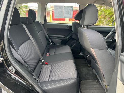 Used 2018 Subaru Forester 2.5i w/ Protection Package #1 AWD/4WD image 29