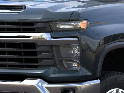 New 2026 Chevrolet Silverado 2500 LT AWD/4WD image 10