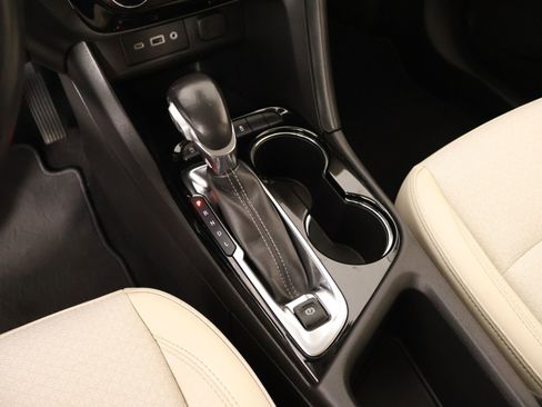 Used 2021 Buick Encore GX Preferred w/ Cold Weather Comfort Package FWD image 8