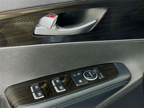 Used 2020 Kia Sorento EX image 21