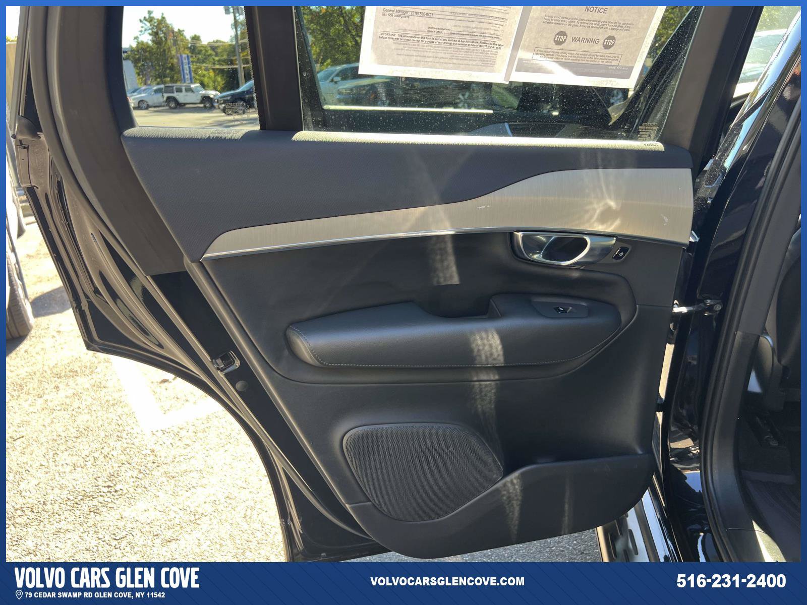 Used 2022 Volvo XC90 T5 Momentum AWD/4WD image 15