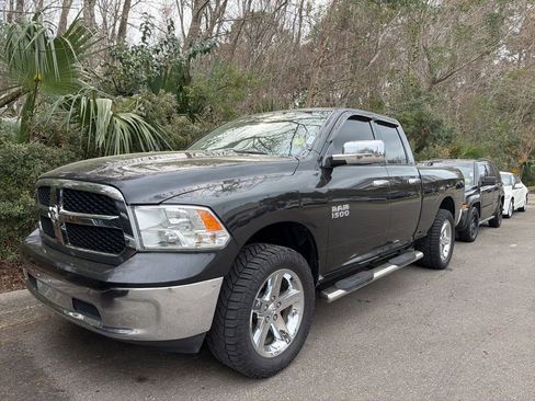 Used 2015 RAM 1500 Classic SLT image 1