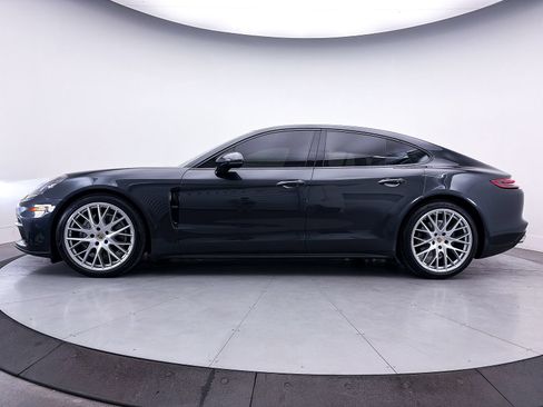Used 2018 Porsche Panamera image 43