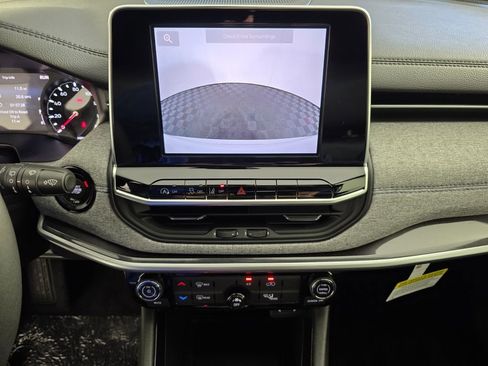 New 2026 Jeep Compass Latitude image 23