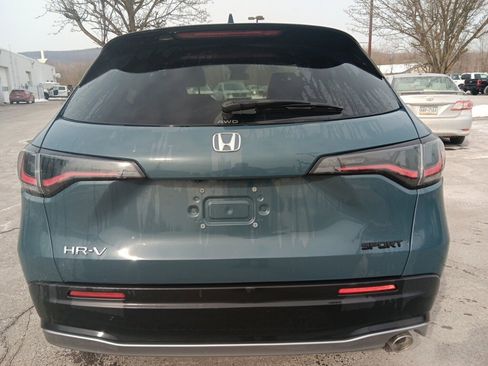 Used 2024 Honda HR-V Sport image 11