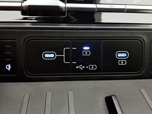 Used 2024 Hyundai Santa Fe Calligraphy image 25