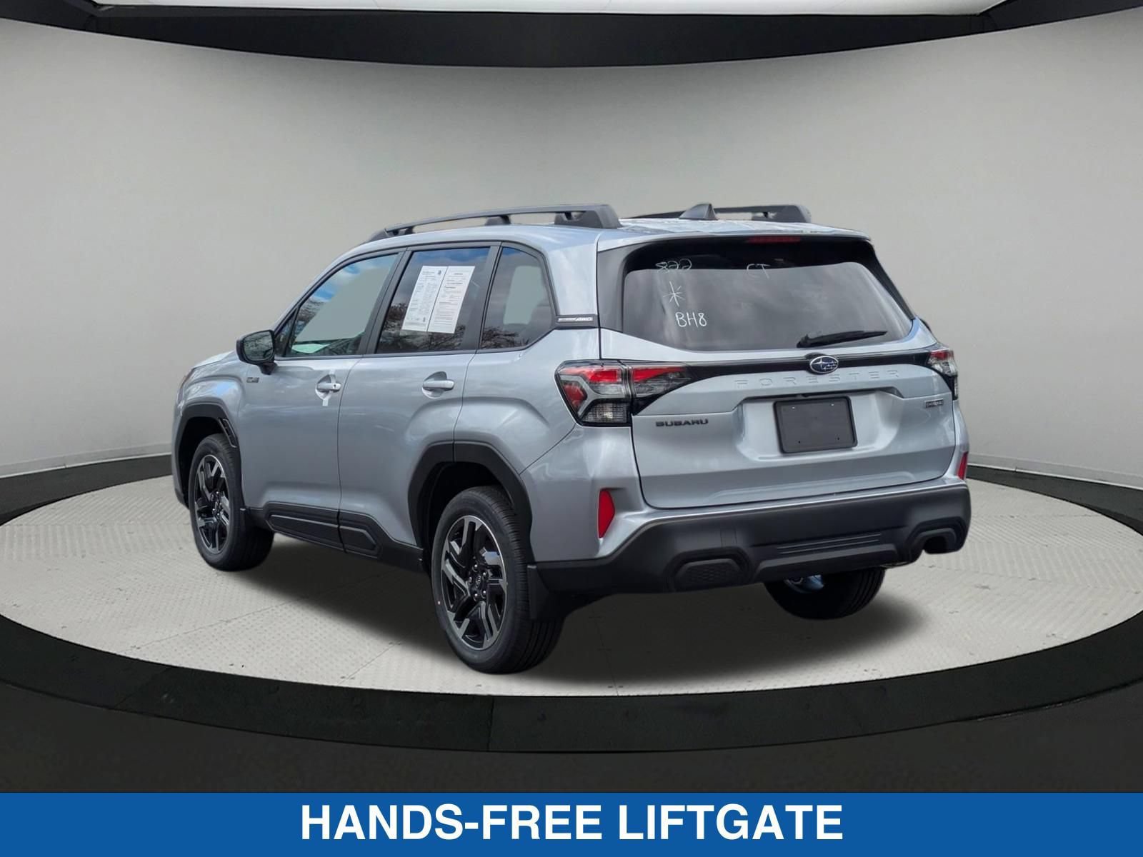 Certified 2025 Subaru Forester Premium AWD/4WD image 6