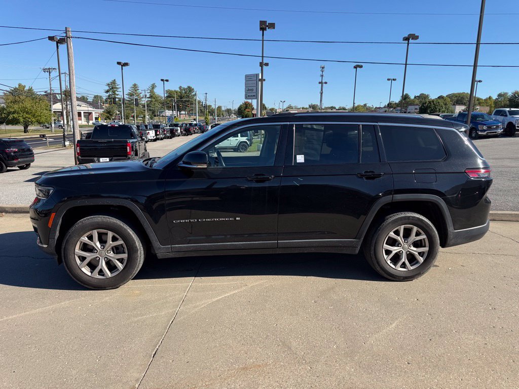 Used 2022 Jeep Grand Cherokee L Limited AWD/4WD image 9