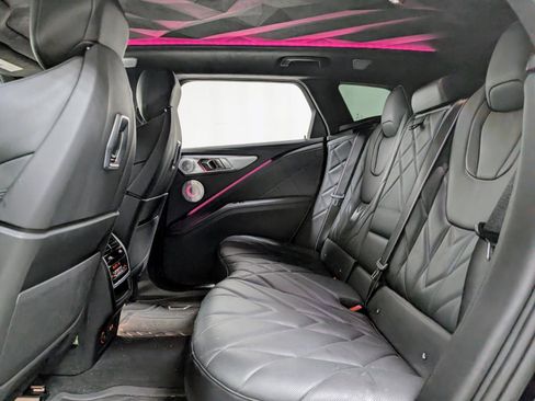 Used 2023 BMW XM image 19