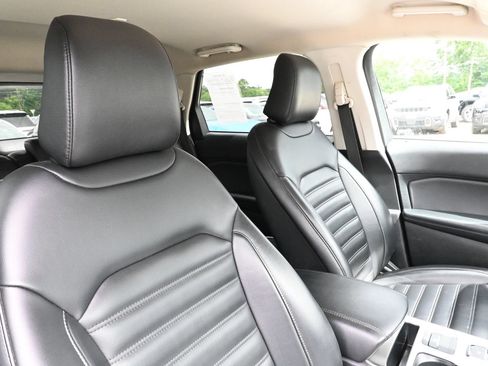 Used 2024 Ford Edge SEL AWD/4WD image 32