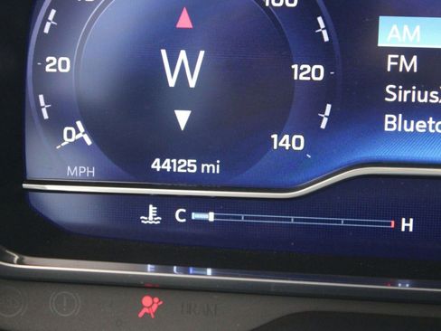 Used 2023 Chevrolet Tahoe Premier image 18