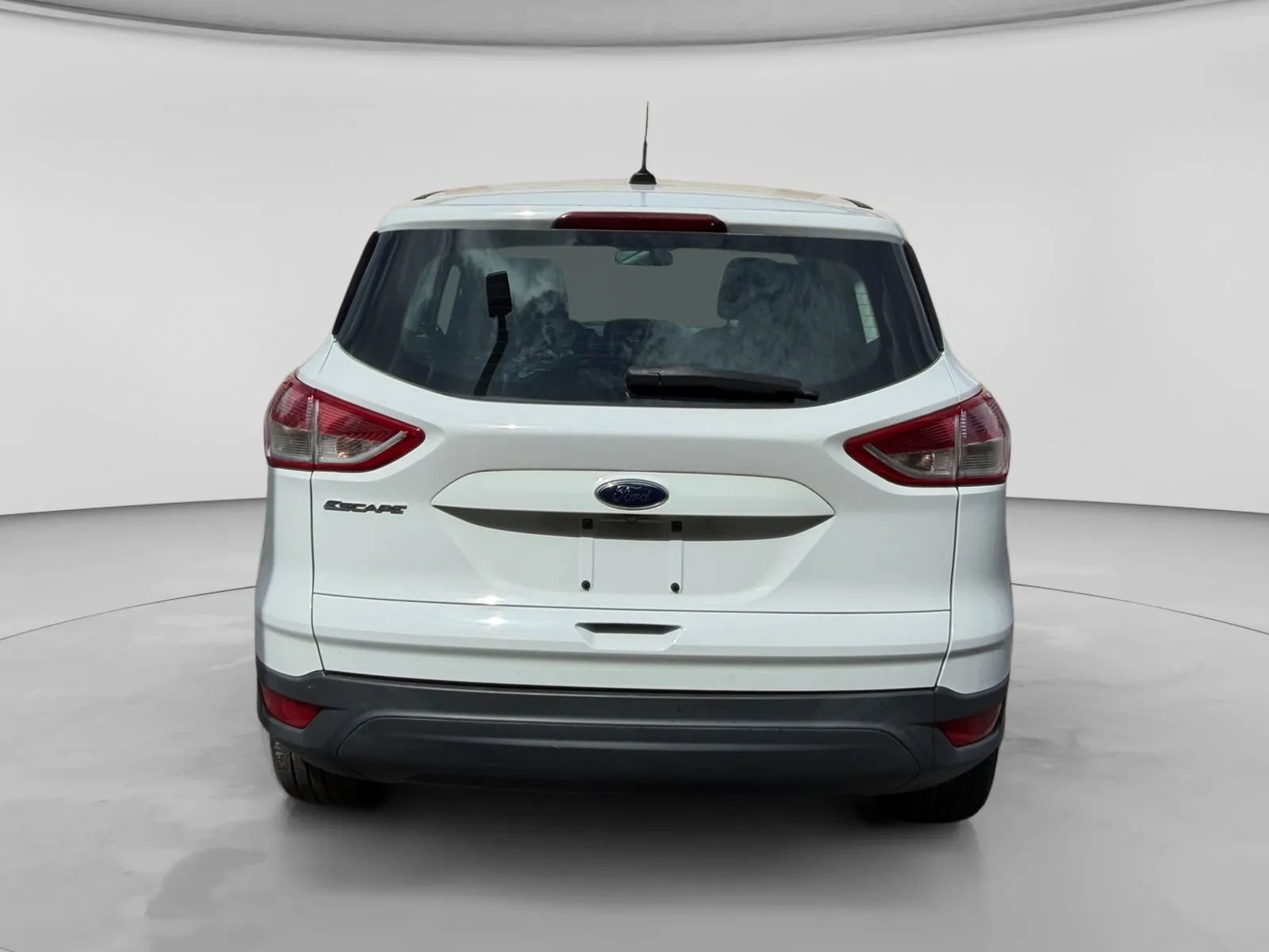 Used 2016 Ford Escape S FWD image 4