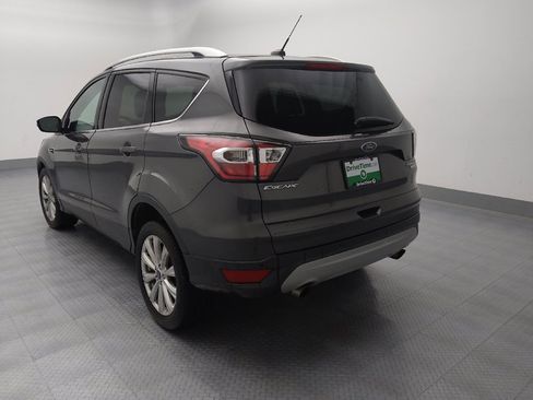 Used 2017 Ford Escape Titanium image 5