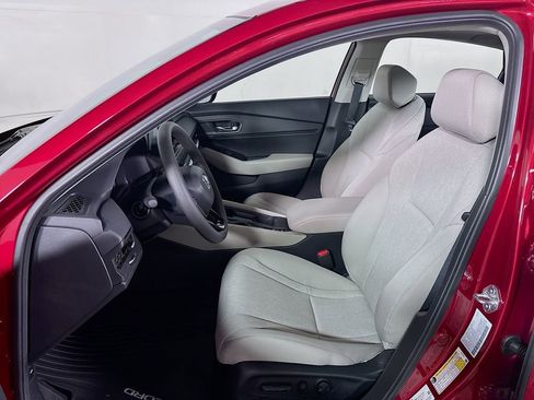 New 2025 Honda Accord SE image 11